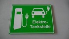 Schild Tankstelle für Elektroauto mit Logo Grund grün  Schild 290 x 180 x 4,0 mm