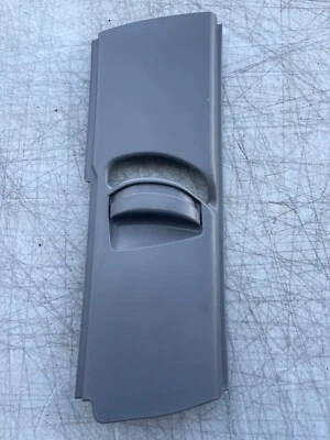 Audi A6 1998 interior pilar B cubierta del panel de moldura superior lado derecho - gris OEM Foto 1 de 4