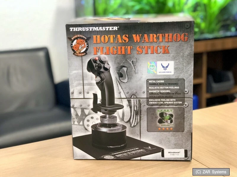 ThrustMaster 2960738 HOTAS Warthog Flight Stick Joystick, 19 Tasten für PC, NEU - Bild 1 von 1