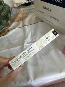 Clinique Chubby Pop Plush Creamy LipGloss #01 Black Honey Pop .11oz Lipstick Lip - Picture 1 of 1