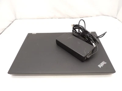 Lenovo ThinkPad P50 Xeon E3 1505m V5 32GB 1TB Teclado Retroiluminado Cámara Portátil Sin Sistema Operativo Foto 1 de 4