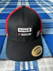 Hurley Nascar Truckermütze #99 OSFA mit Patches Aufkleber rot Druckknopflasche - Bild 1 von 8