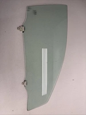 2009-2013 Toyota Corolla Front Right Side  Door Window Glass OEM Foto 1 de 4