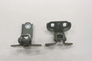 2015 - 2026 CHEVROLET TRAX FRONT RIGHT SIDE DOOR HINGE SET OF 2 OEM GREEN_GVR - Picture 1 of 7