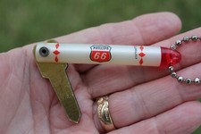 Vintage Phillips 66 key holder auto accessory