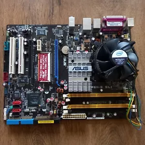 Scheda madre Asus P5N-E SLI | Intel Core 2 Quad 2,4 Ghz | Scheda SLi - Foto 1 di 13