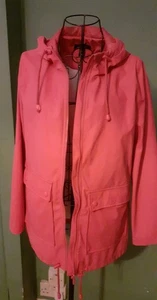 Ladies Lovely Pink Waterproof Coat From New Look Size 8 - Picture 1 of 1