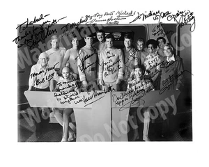 Star Trek 8x10 Autographed Cast & Gene Roddenberry Photo Collectible Reprint - Picture 1 of 5