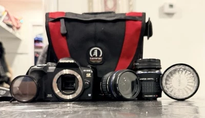 Cámara Olympus E-510 Plus 2 lentes, una bolsa y otros 2 accesorios Foto 1 de 4