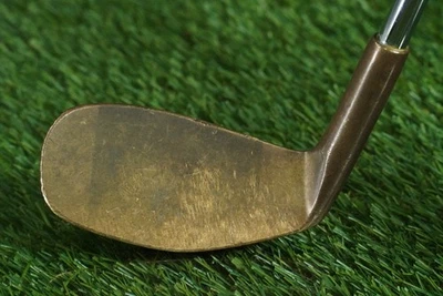 VINTAGE NORTHWESTERN TOM WEISKOPF TOUR MODEL SMOOTH FACE CHIPPER 35” RH ~ WOW!! - Image 1 of 4