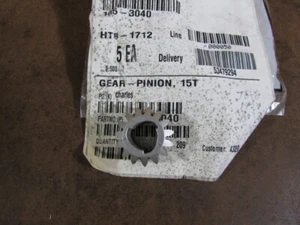 NOS Wheel Horse Toro part 105-3040 gear pinion mower lawn tractor - Picture 1 of 4