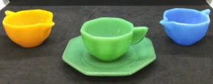Vintage Akro Agate Octagonal Child Tea Set Dishes, Tea Cup Cream Sugar - Picture 1 of 8