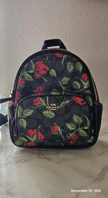 NUEVO CON ETIQUETAS COACH Mochila Mini Court para Mujer en Cuero Signature Estampado Rosa Cuento de Hadas Foto 1 de 4