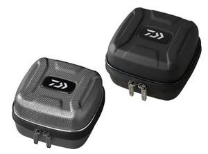 [DAIWA Genuine] Semi Hard Reel Cover (A) - Picture 1 of 9