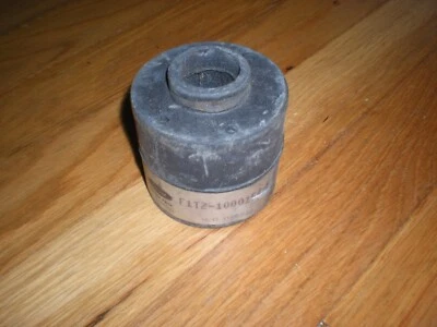 NOS 1990-1997 Ford Ranger Upper Body Bolt Absorber Insulator F1TZ-1000154-F - Image 1 of 2