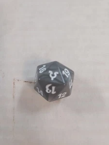MTG Magic The Gathering AVACYN RESTAURIERT Helvault Spindown Die - Bild 1 von 1