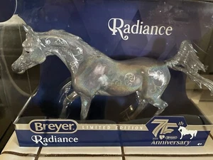 Breyer Model Horses Edizione Limitata 75° Anniversario Radianza - Foto 1 di 4
