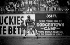 Chicago Cubs Ernie Banks in field during game vs Brooklyn Dodgers - Old Photo