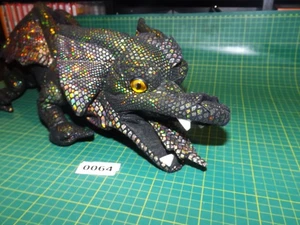 Peluche The Puppet Company 30”/75cm Dragón Negro y Metálico - Imagen 1 de 4