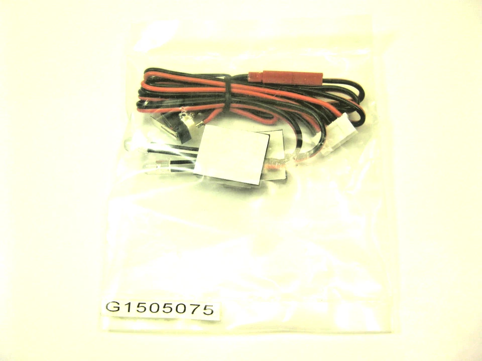 Hachette Thundertiger BMW M3 GTR Modellauto LED Set weiß G1505075 H-035 - Bild 1 von 1