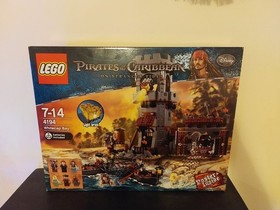 LEGO Pirates of the Caribbean: Whitecap Bay (4194)