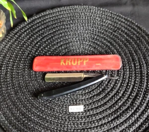 1940s Vintage KROPP Straight Razor Unused Original Cover Grooming England RZ103 - Imagen 1 de 12