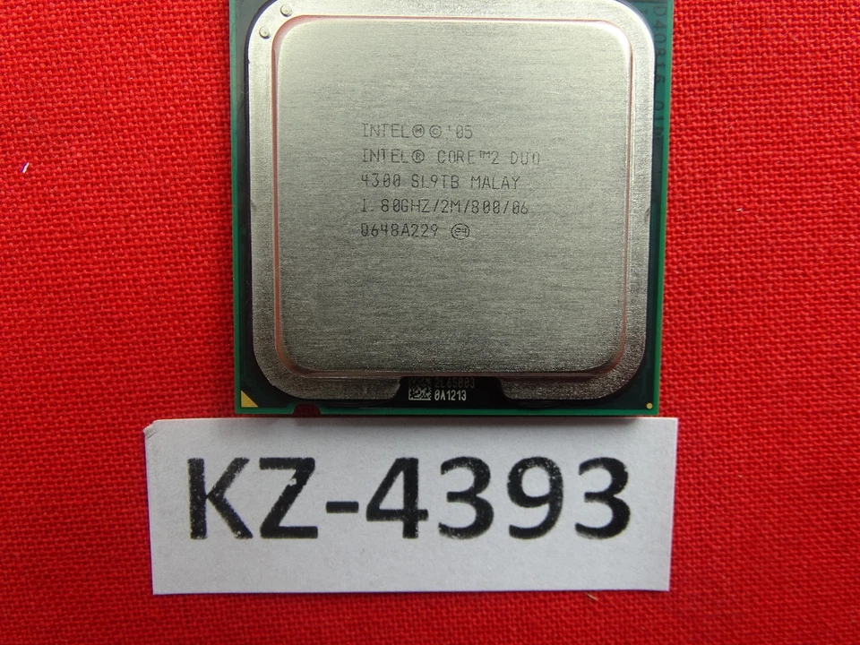 Intel Core 2 Duo E4300 Dual Core CPU 1.80GHz 800MHz SL9TB Socket 775 (8J) - Image 1 of 1