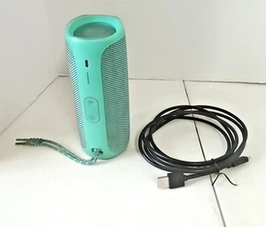 JBL Flip 5 Portable Waterproof Bluetooth Speaker With New Charging Cord - Picture 1 of 8