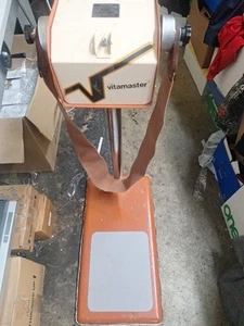Vintage Vitamaster Mdl 30 Weight Loss Shaker Massage Belt Machine 1960's Tested - Picture 1 of 6