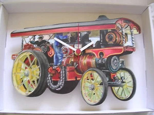 OLD FASHIONED SHOWMAN TRACTION / TRACTOR STEAM ENGINE WALL CLOCK. NEW AND BOXED. - Picture 1 of 1