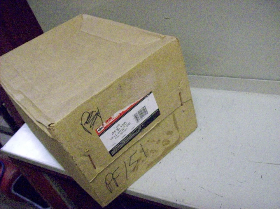 BP) Conjunto de bomba de combustible y transmisor OEM Motorcraft PFS-190 Foto 1 de 1