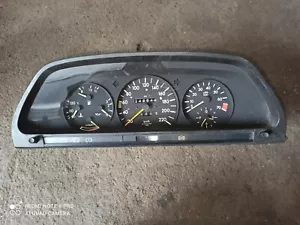 COMPTEUR KILOMETRIQUE MERCEDES W126 HS CLASSE S - Picture 1 of 4