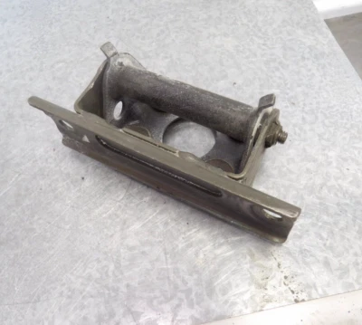 01-02 Suzuki GSXR1000 soporte de montaje del tanque de combustible de gasolina 44530-35F00 Foto 1 de 3