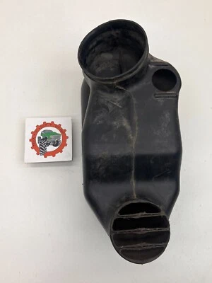 Tubo de soporte de núcleo de admisión de aire SUV camioneta Chevy GMC 84-87 15592495 Foto 1 de 4