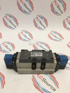 SMC VSS8-10-FG-D-3EZ-V1 DOUBLE SOLENOID VALVE - Picture 1 of 3