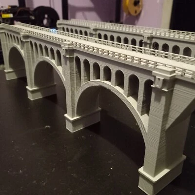 N scale USING KATO UNITRACK Double Main Bridge 30-Inch Long Viaduct Bridge - Image 1 of 4