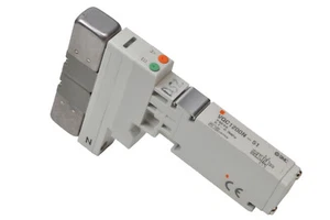 SMC solenoid valve 5/2, VQC1200N-51 - Picture 1 of 5