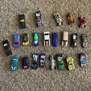 22 Vintage Hot wheels - Picture 1 of 19