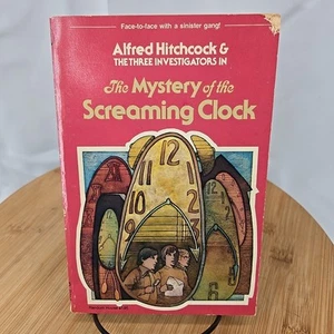 The Three Investigators #9 The Mystery Of the Screaming Clock Alfred Hitchcock - Picture 1 of 8