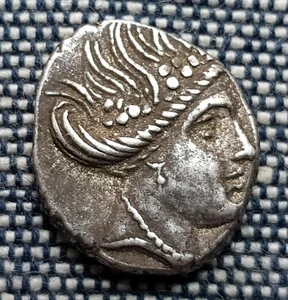 ANTIQUE GREECE Silver Tetrobol HISTIA 3rd century BC Weight 1.90 gr. - Picture 1 of 2