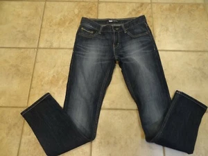 Pantalones de mezclilla estilo novio talla 14 para niña de Levi's **Excelentes jeans** - Imagen 1 de 4