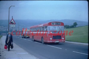 Autobús West Yorkshire 1980 35 mm diapositiva OWT776M Carr Lane Wrose con derechos de autor v2 - Imagen 1 de 1