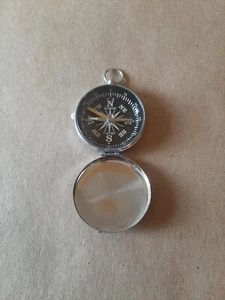 Brújula direccional marca Academia herramienta de guía de supervivencia con flecha de bloqueo - Imagen 1 de 10