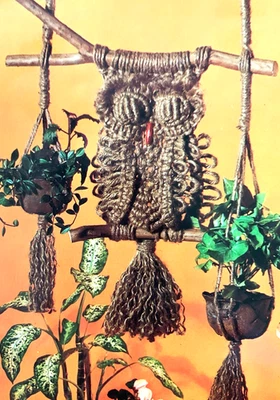 Boho "NUOVO" MACRAMÈ 16 modelli di progetto unici con istruzioni libro vintage 32 pg - Immagine 1 di 4