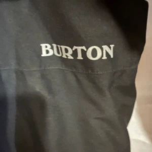 Burton Youth XL 14/16 Gore-Tex Black Snowboard Ski Jacket Room-To-Grow Hooded - Picture 1 of 9