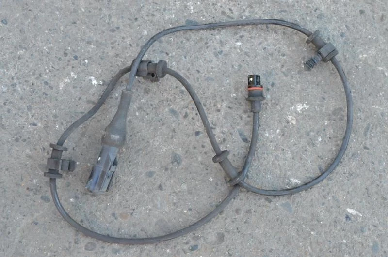 Sensor de velocidad de rueda ABS delantero izquierdo Jaguar XJ8 XJ8L 2004 2005 2006 2007 Foto 1 de 4