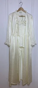 Vintage Robe and Matching Pajama Set Size L Ivory Collectibles by JC Penny USA - Picture 1 of 19