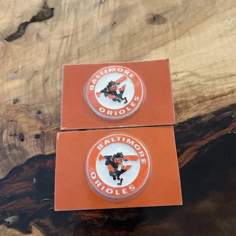VINTAGE MLB BALTIMORE ORIOLES FRIDGE MAGNET STANDING BOARD OLD SCHOOL RARE Cover