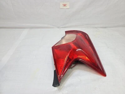 Luz trasera izquierda lado conductor Nissan Versa Note 2014-2019 26555-3WC0A Foto 1 de 4