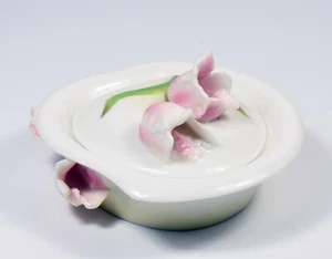 Beautiful Graff Porcelain Flower Topped Lidded Trinket Box - Picture 1 of 4